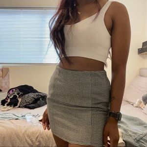 Plaid miniskirt with pockets